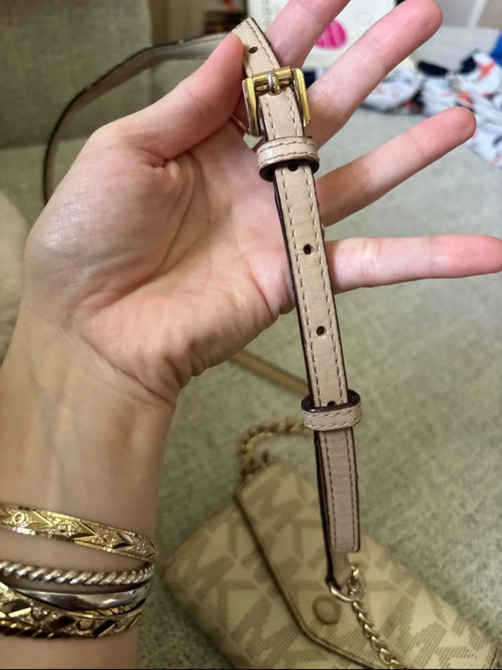 Michael Kors Cream Signature MK Wallet Crossbody Chain Strap